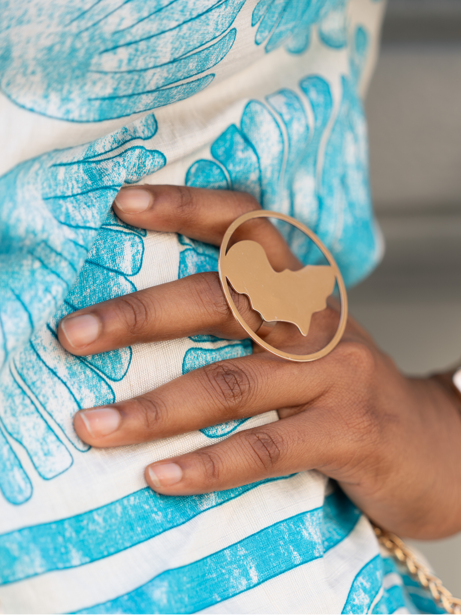 Bague Afrique Dorée – Élégance et fierté à portée de main